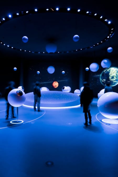 Hasenkopf-Projekt-Cern-Besucherzentrum-Ausstellung-aus-Mineralwerkstoff-Exponaten